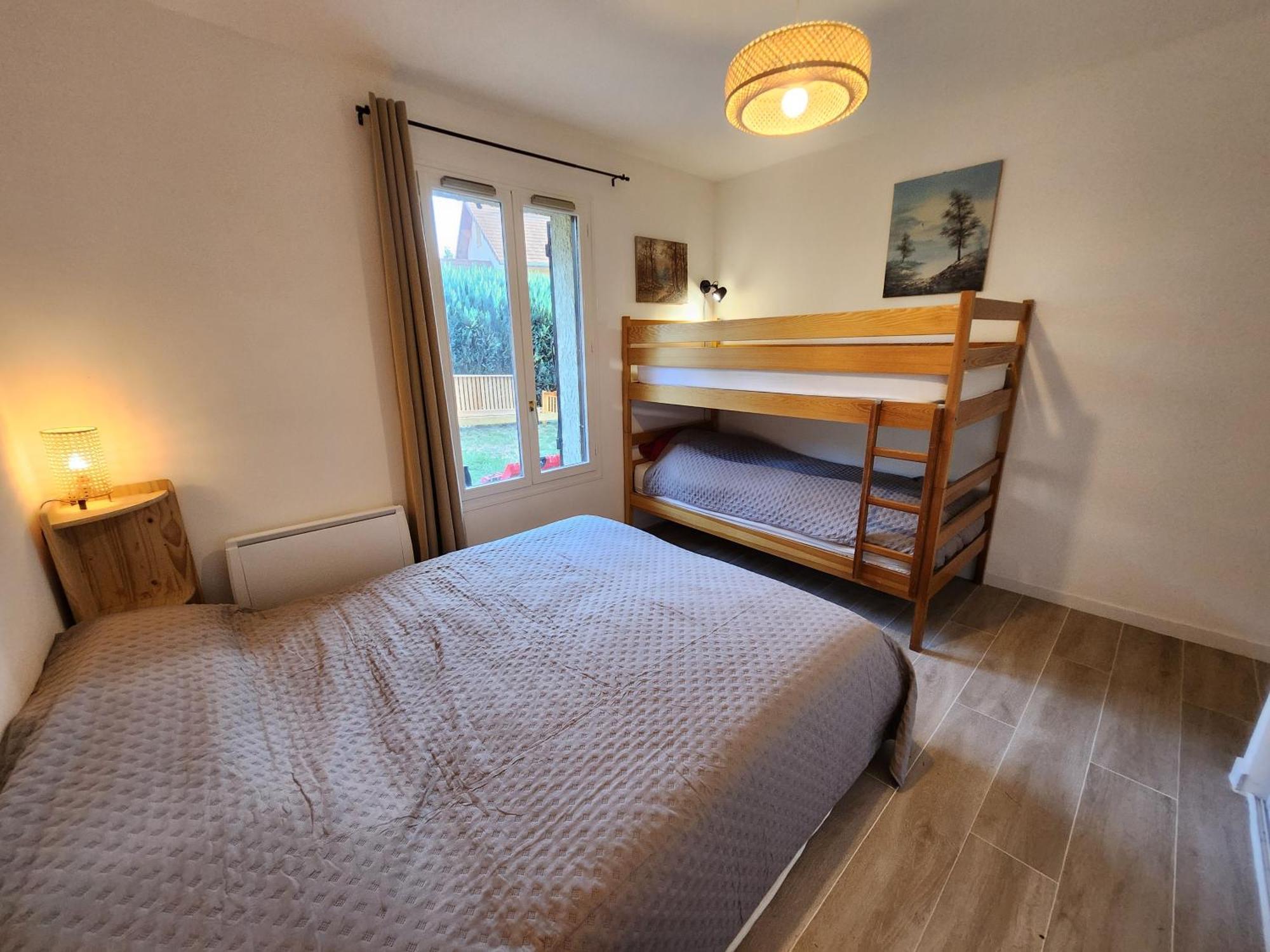 Appartement T3 Avec Jardin Proche Village 尚普索地区圣博内 外观 照片