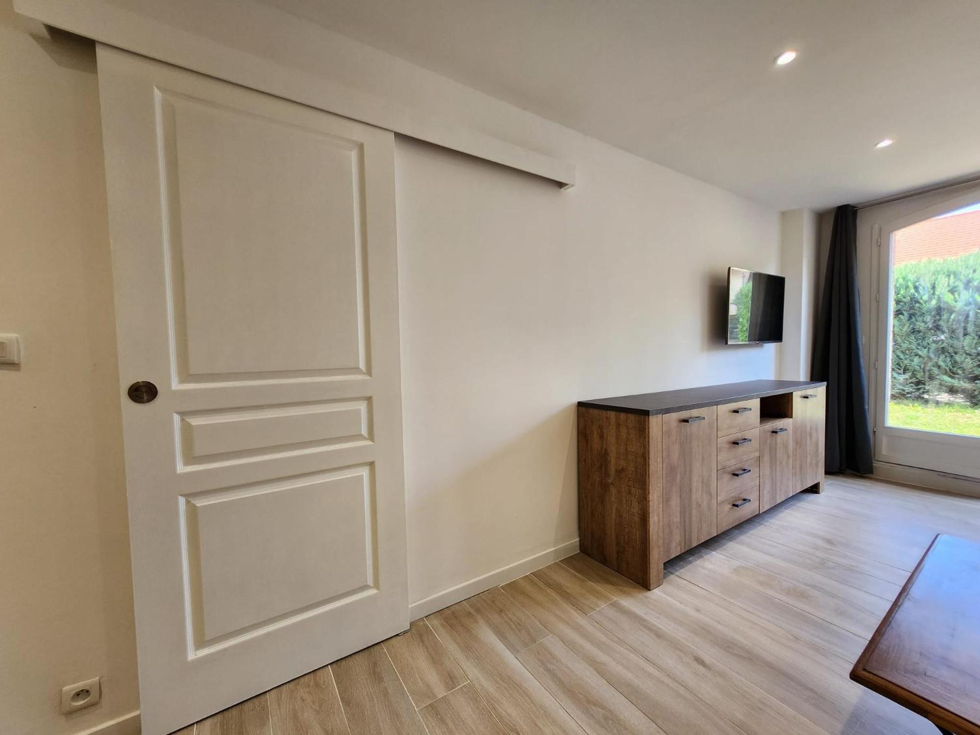 Appartement T3 Avec Jardin Proche Village 尚普索地区圣博内 外观 照片
