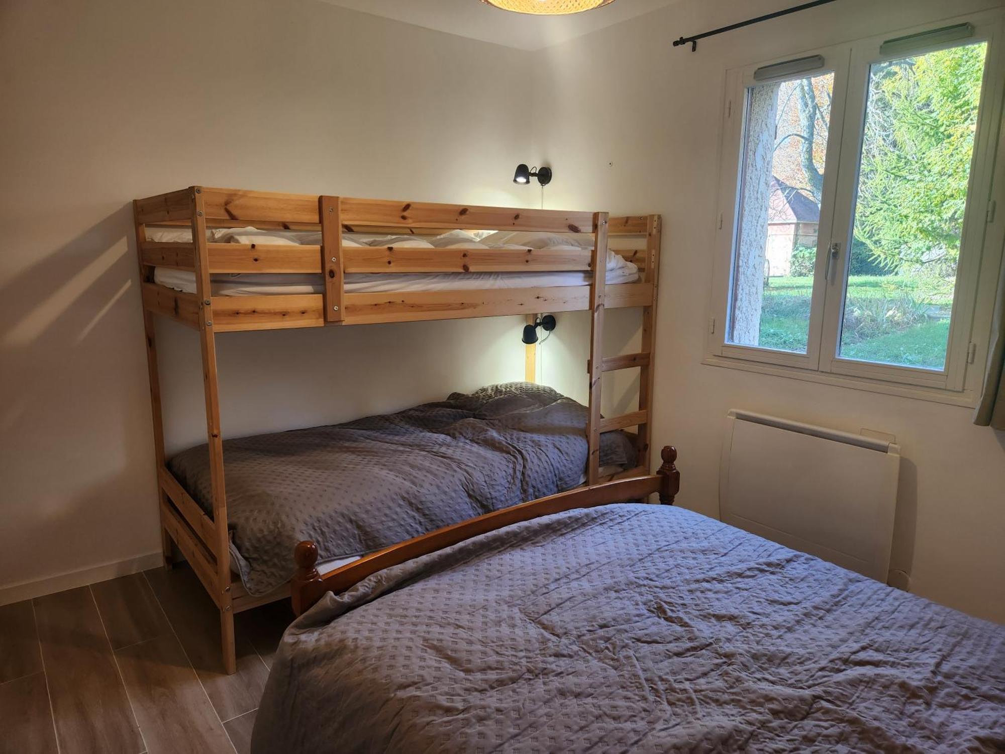 Appartement T3 Avec Jardin Proche Village 尚普索地区圣博内 外观 照片